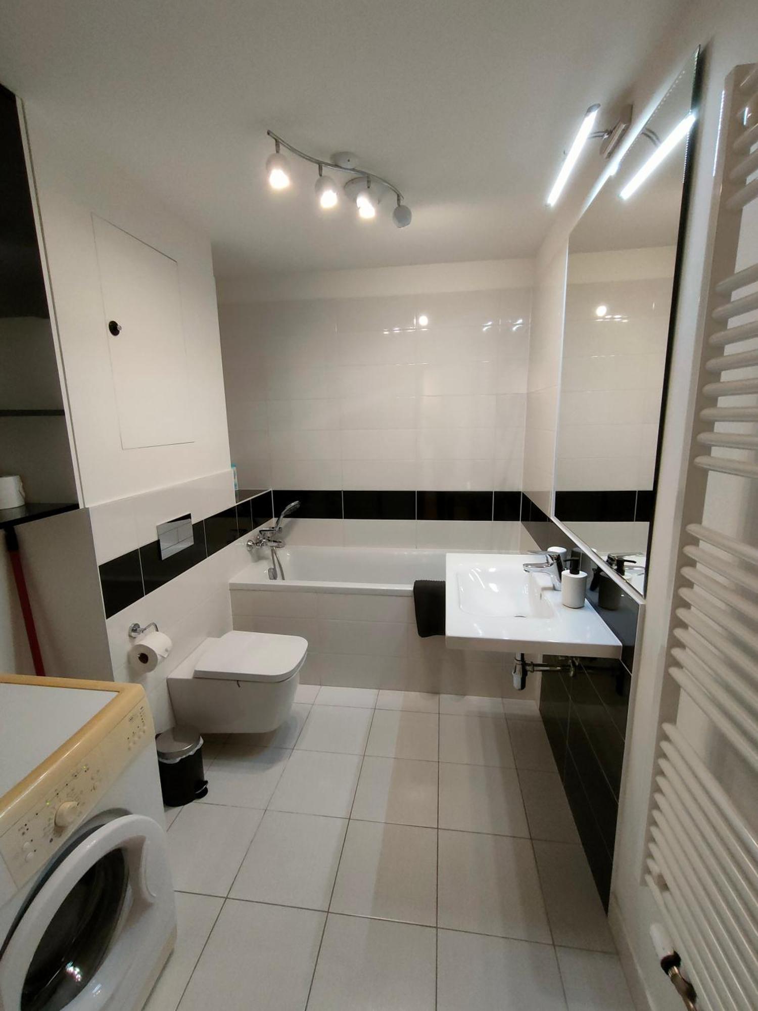 Sag Romantic 22 Floor Panorama City Free Parking Free Wifi บราติสลาวา ภายนอก รูปภาพ